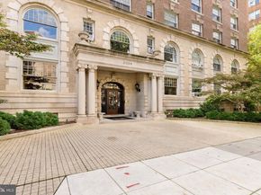 2039 New Hampshire Avenue NW 401, Washington DC 20009