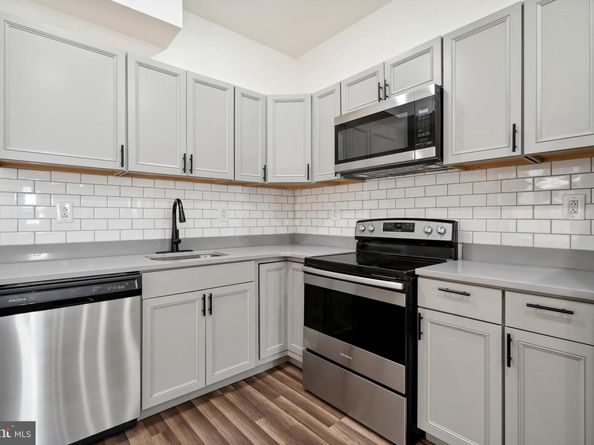 2540 N 17TH Street, Philadelphia PA 19132