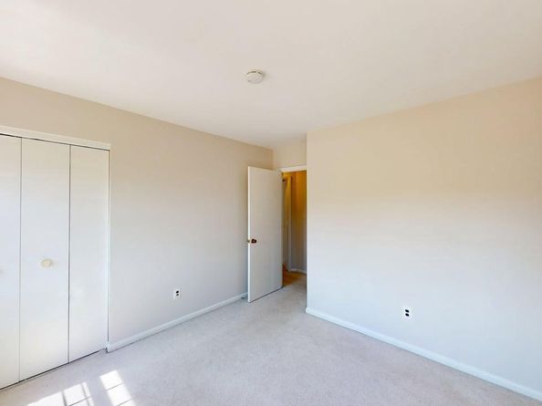 1213 Terrylynn Court, Herndon VA 20170