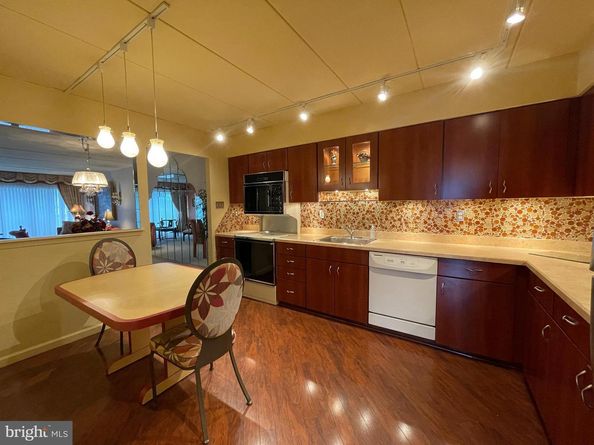 2131 Welsh Road 310, Philadelphia PA 19115