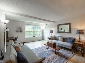 7621 Provincial Drive 304, Mclean VA 22102