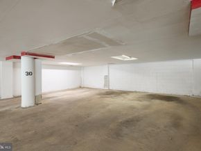 7621 Provincial Drive 304, Mclean VA 22102