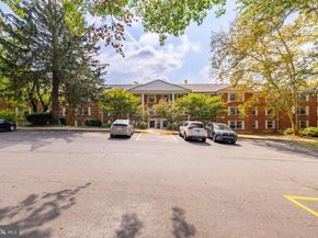 7621 Provincial Drive 304, Mclean VA 22102