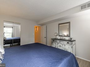7621 Provincial Drive 304, Mclean VA 22102