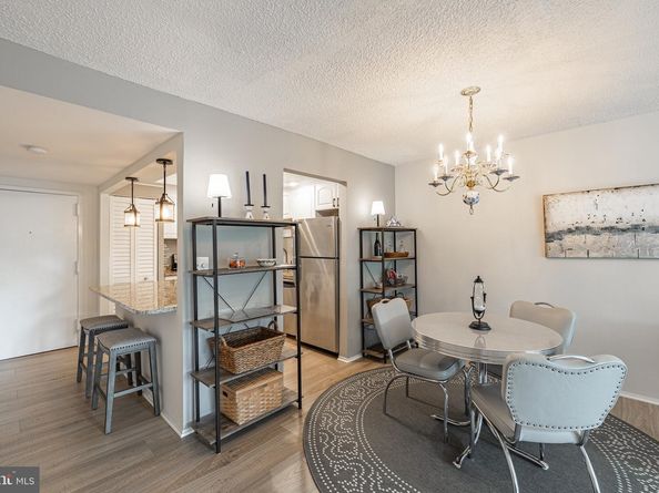 7621 Provincial Drive 304, Mclean VA 22102