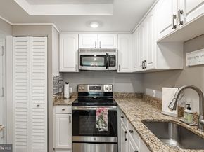7621 Provincial Drive 304, Mclean VA 22102