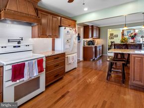 14 Harp Road, Levittown PA 19056