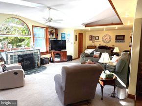 14 Harp Road, Levittown PA 19056