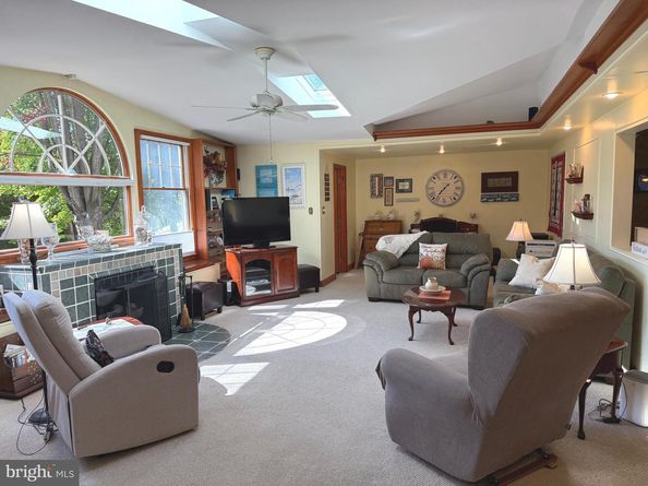 14 Harp Road, Levittown PA 19056