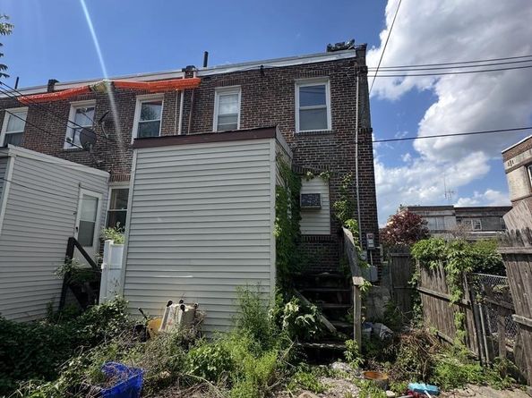 7120 Guyer Avenue, Philadelphia PA 19153