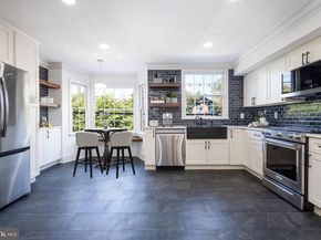 538 W Queen Lane, Philadelphia PA 19144