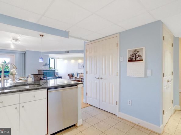 1276 N Wayne Street 628, Arlington VA 22201
