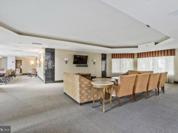 1276 N Wayne Street 628, Arlington VA 22201