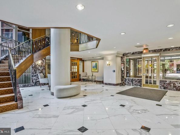 1276 N Wayne Street 628, Arlington VA 22201