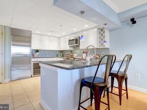 1276 N Wayne Street 628, Arlington VA 22201