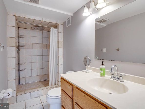2531 Ogden Street, Falls Church VA 22043