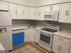 301 Byberry Road F7, Philadelphia PA 19116