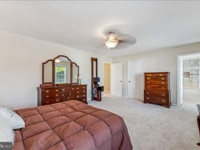 1551 Brownsville Drive, Herndon VA 20170