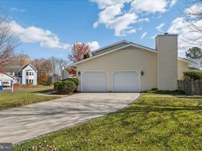 1551 Brownsville Drive, Herndon VA 20170