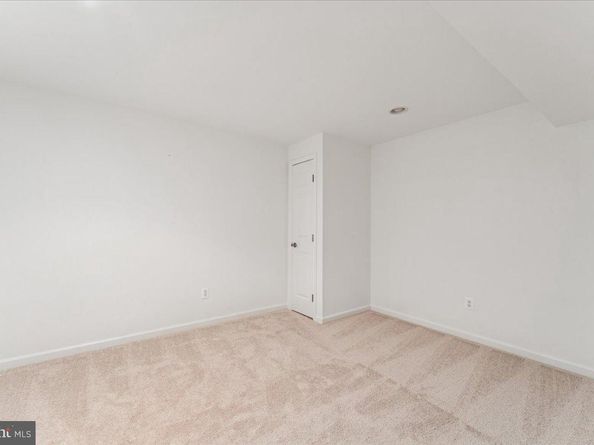 1551 Brownsville Drive, Herndon VA 20170