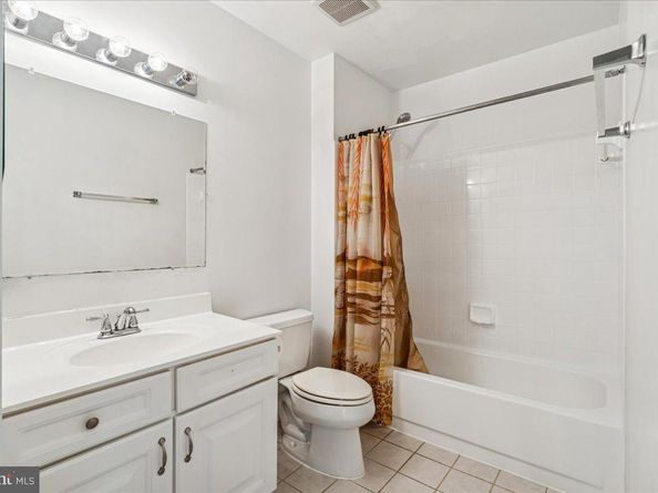 1551 Brownsville Drive, Herndon VA 20170