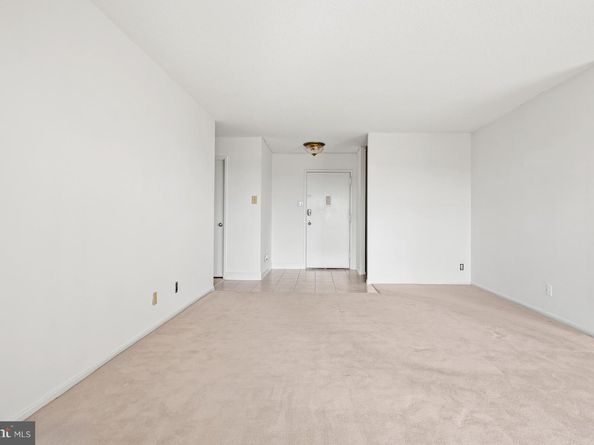 307 Yoakum Parkway 1808, Alexandria VA 22304