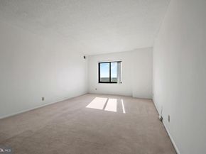 307 Yoakum Parkway 1808, Alexandria VA 22304