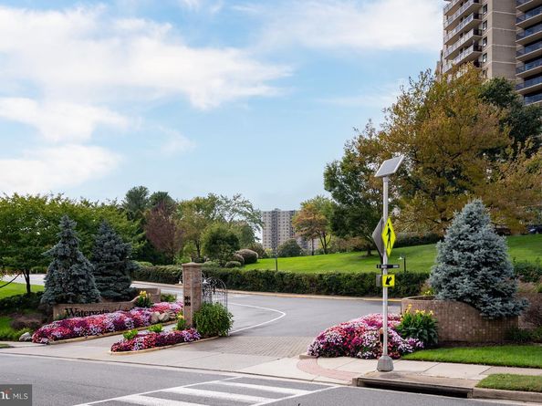 307 Yoakum Parkway 1808, Alexandria VA 22304