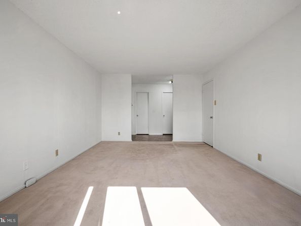 307 Yoakum Parkway 1808, Alexandria VA 22304