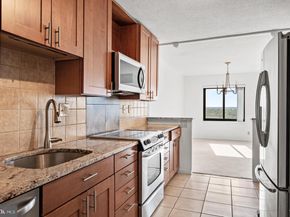 307 Yoakum Parkway 1808, Alexandria VA 22304