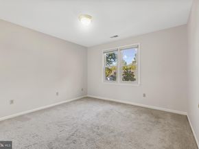 11 Butternut Way, Sterling VA 20164