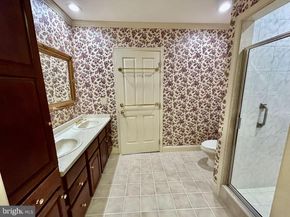 212 Apple Street, Levittown PA 19057