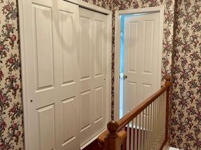 212 Apple Street, Levittown PA 19057