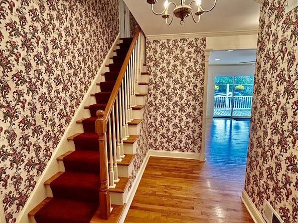 212 Apple Street, Levittown PA 19057