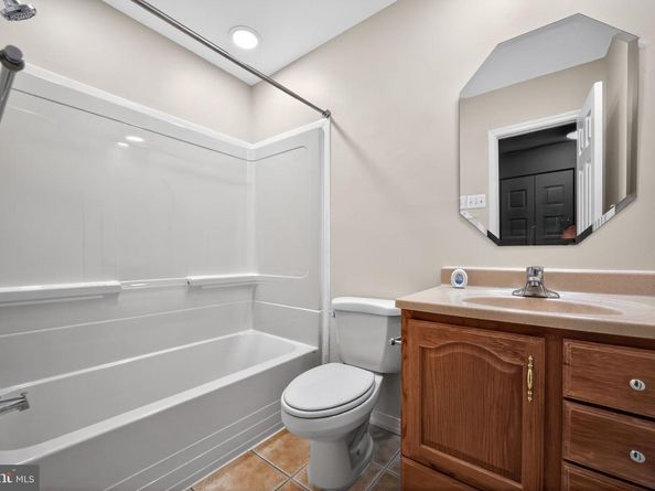11819 Academy Road A6/19B, Philadelphia PA 19154