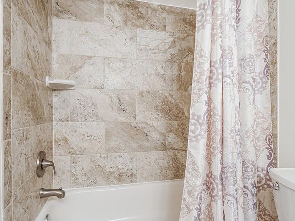 1800 Old Meadow Road 621, Mclean VA 22102