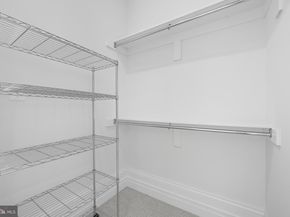 901 D Street NE 207, Washington DC 20002