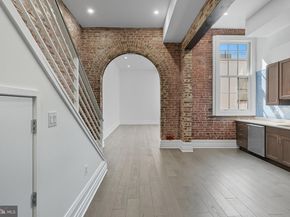 901 D Street NE 207, Washington DC 20002