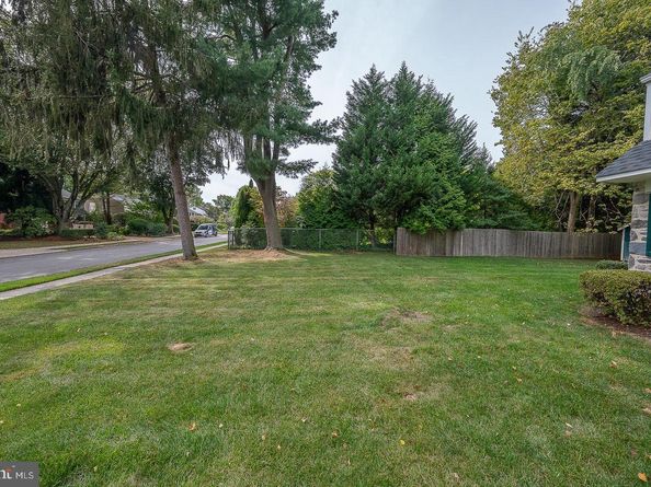 1120 Maplecrest Circle, Gladwyne PA 19035