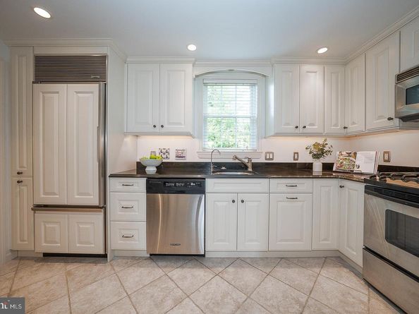 1120 Maplecrest Circle, Gladwyne PA 19035