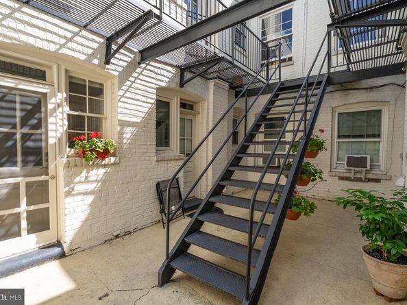 2603 O Street NW 2, Washington DC 20007