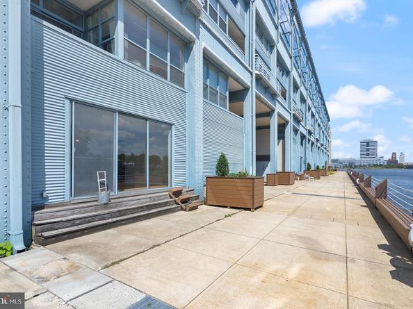 3 N Chris Columbus Boulevard RL106, Philadelphia PA 19106
