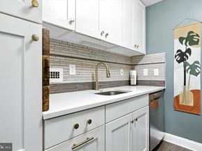 3114 Wisconsin Avenue NW 302, Washington DC 20016