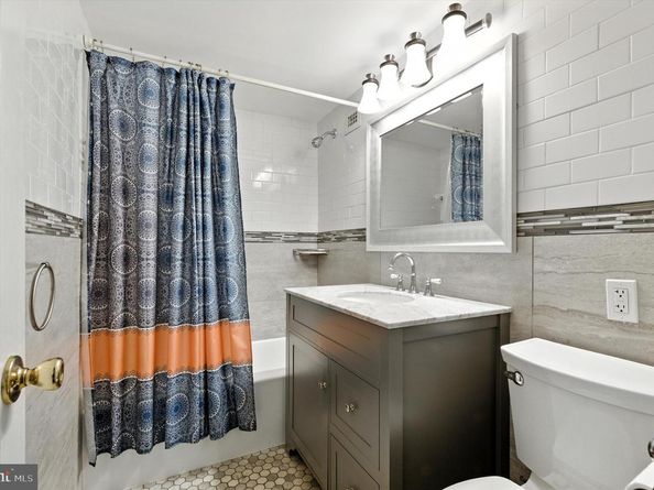3114 Wisconsin Avenue NW 302, Washington DC 20016