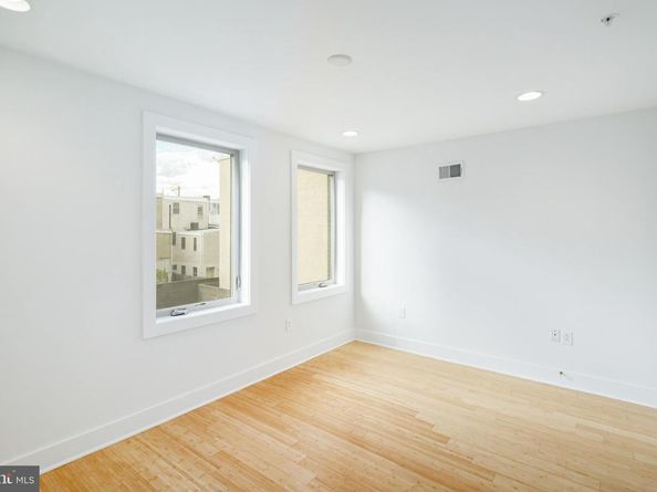 1135 N Hope Street 18, Philadelphia PA 19123