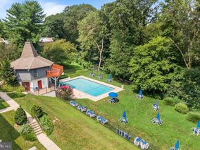 4000 Gypsy Lane 719, Philadelphia PA 19129