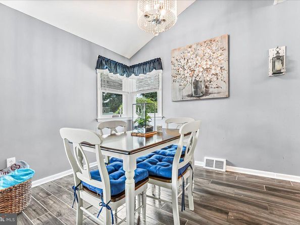516 Edgewood Avenue, Folsom PA 19033