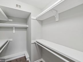 3437 Summit Court NE 3437, Washington DC 20018