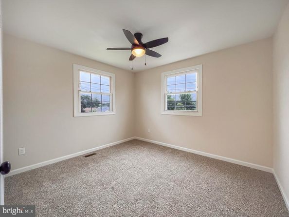 2869 Windsor Drive, Bensalem PA 19020
