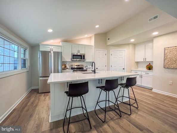 2869 Windsor Drive, Bensalem PA 19020